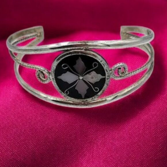 Vintage Floral Alpaca Mexico Enamel MOP Cuff Bracelet Silver Tone - Picture 4 of 7